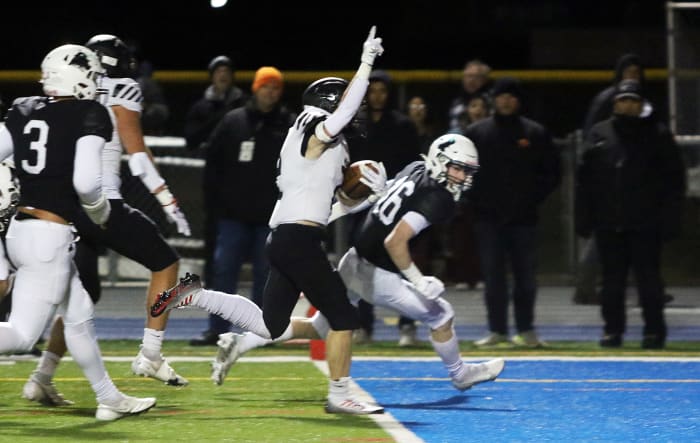 Sheldon Tualatin 6A Oregon football semifinal November 18 2022 Dan Brood 9